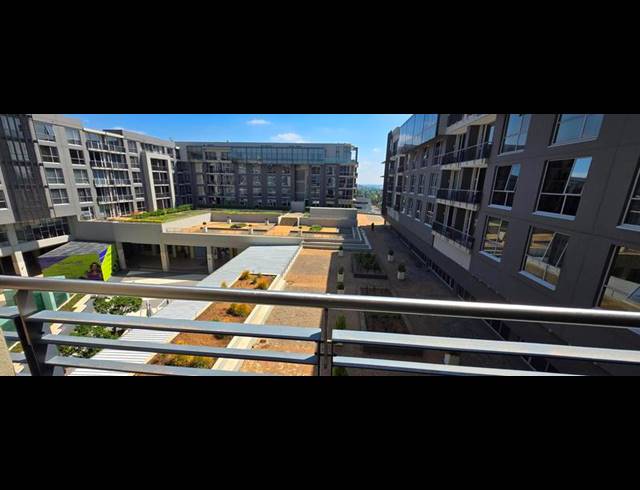 2 BEDROOM APARTMENT FOR SALE IN BEDFORD GARDENS